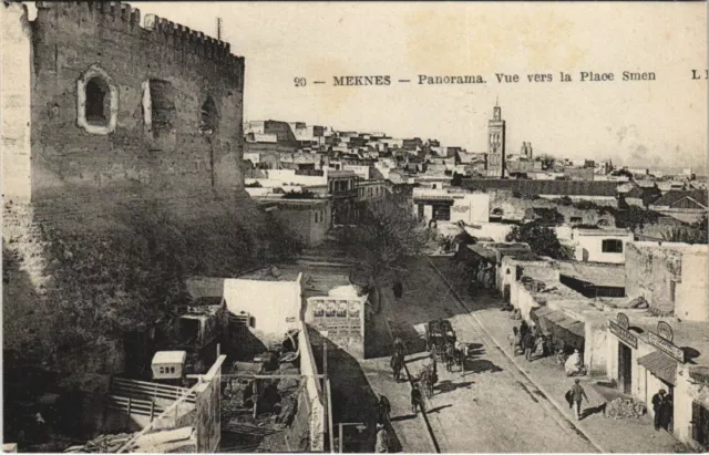 CPA AK MAROC MEKNES Panorama Vue vers la Place (10766)