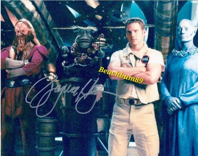 'VIRGINIA HEY' as 'Pa'u Zotoh Zhaan' on "Farscape" - Signed 8x10 Photo w/COA