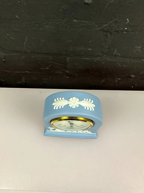 Wedgwood blau-weiß Jaspisware Mantel Uhr 12 cm hoch 3