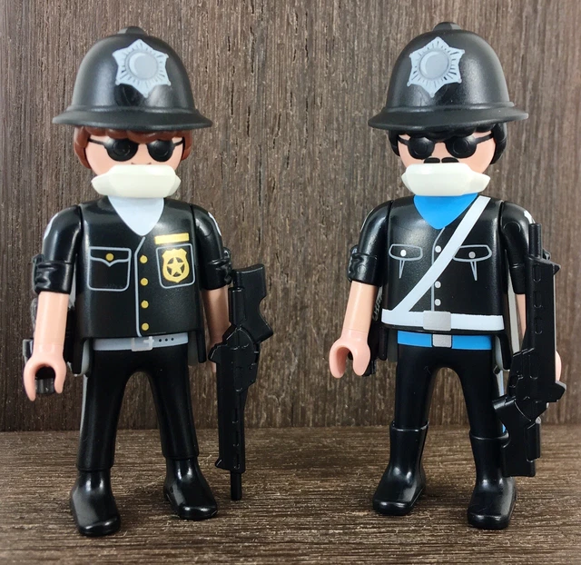 PLAYMOBIL FIGURES CUSTOM police swat pistols guns soldiers sets new lot Bobby X2 EUR 9,30
