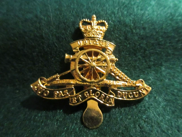 ROYAL REGIMENT OF Canadian Artillery RCA RCHA Beret Size Hat Badge MM ...