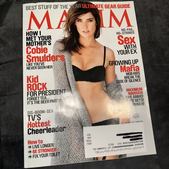 Maxim Magazine #156 December 2010 Cobie Smulders