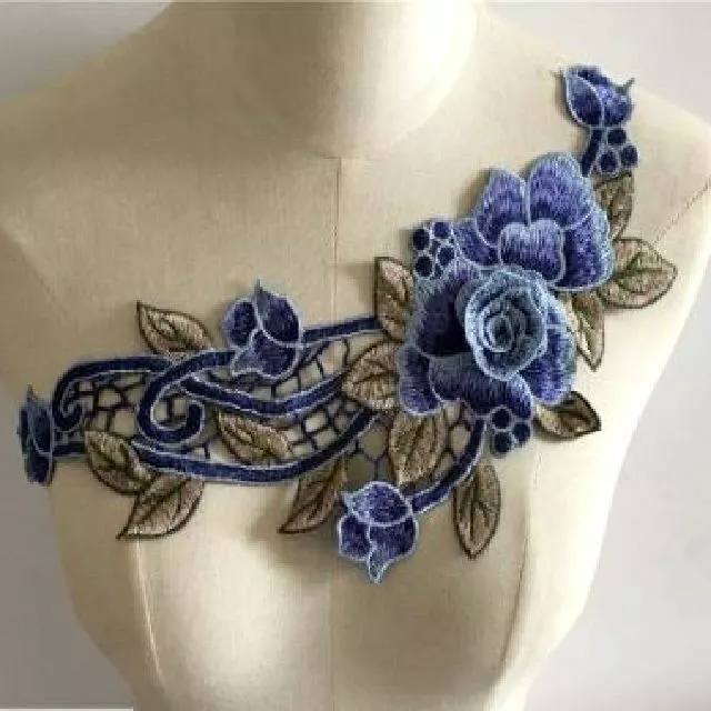 GRANDE APPLIQUE DENTELLE / BLEU ** 32 x 13 cm ** FLEURS 3D FEUILLE - ACD32