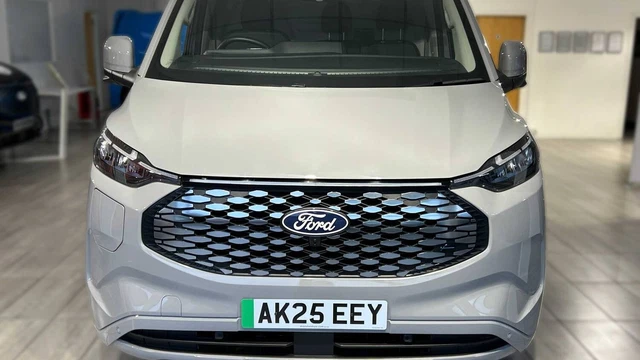 2025 FORD E-TRANSIT Custom 160kW 65kWh H1 Van Limited Auto Van Electric ...