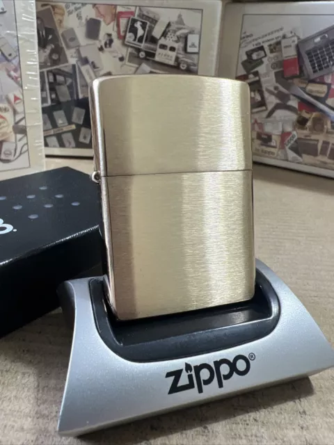 Zippo GENUINE Windproof Lighter SOLID Brushed Brass Finish 2021 NEW & Boxed