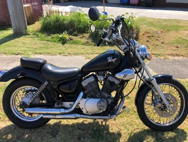 YAMAHA XV 250 Virago 90 Model V Twin, Stroke, Electric Start