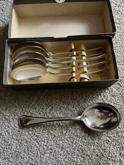 Vintage Set of 6 boxed Dixon A1 soup spoons. Silver plate.