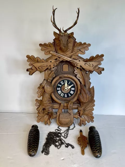 LGAntique German 8 DAY HUNTER Carved Black Forest Cuckoo Clock RUNNING CONDITION