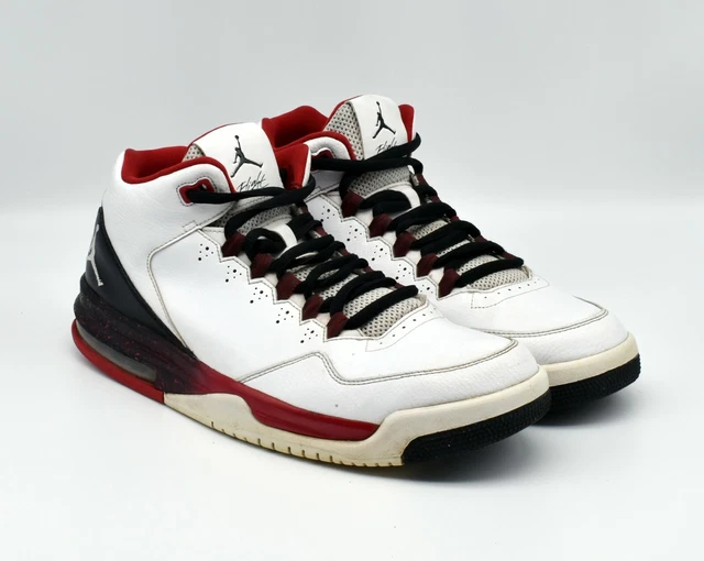 Jordan flight origin hotsell 2 white red