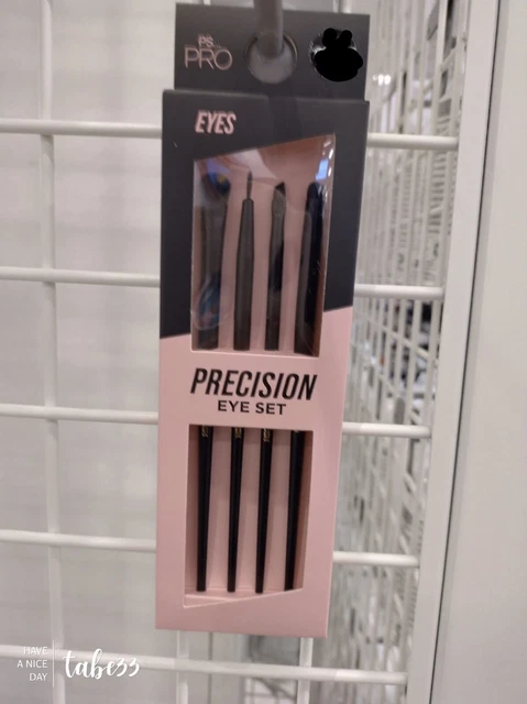 Primark pro  4Pcs eyes precision eye set Make up Brush🖌️🖌️🖌️