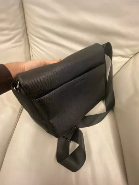 Tracolla trussardi uomo hotsell