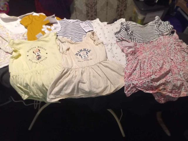 Bundle of Baby girls clothes 6-9 months 