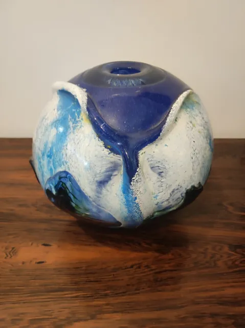 Jean-Claude NOVARO (1943-2015) Gros vase boule en verre à applications. Signé