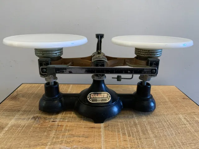 Antique Ohaus Balance Scale Double Beam Cast Iron + Steel Milk Glass Pans 2 Kilo