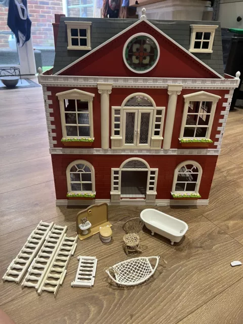Sylvanian families best sale red roof mansion