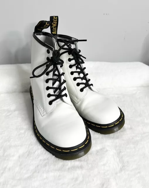 DR MARTENS 8250 Occupational Leather Industrial Non Safety Dealer