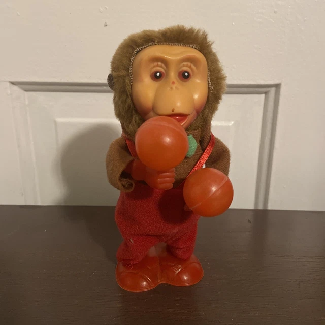 VINTAGE WIND UP Toy Musical Monkey W Rattling Maracas by Clockwork 35.