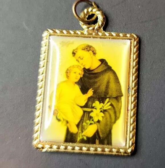 Medalla Sagrada San Antonio de Colección Tono Oro Cuadrado Adornado Impresionante Detalle C. 1965