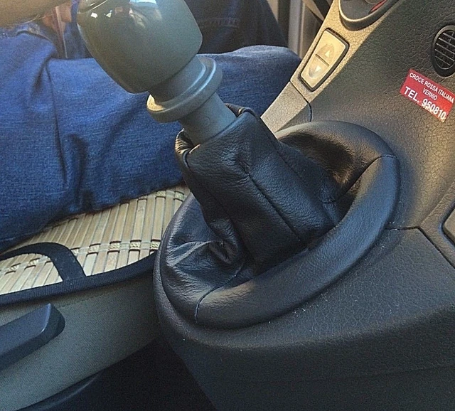 Cuffia Cambio In Vera Pelle Grigio Chiaro Per Fiat Panda 169 - Interni Auto Personalizzati