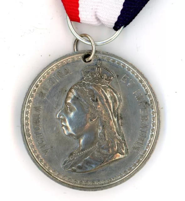 Queen Victoria Diamond Jubilee medal medallion shield & laurels antique #12