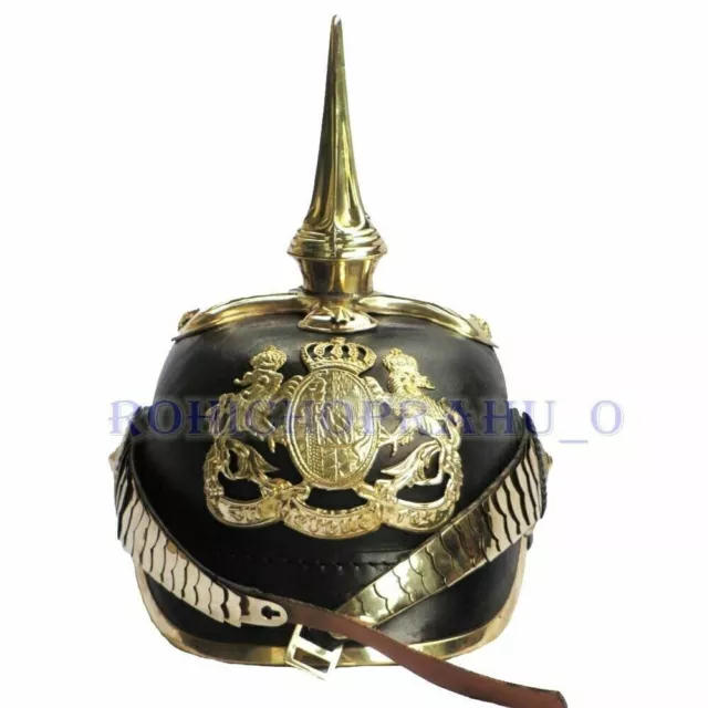 Pickelhaube-Helm der kaiserlichen Offiziersklasse, deutscher Lederhelm