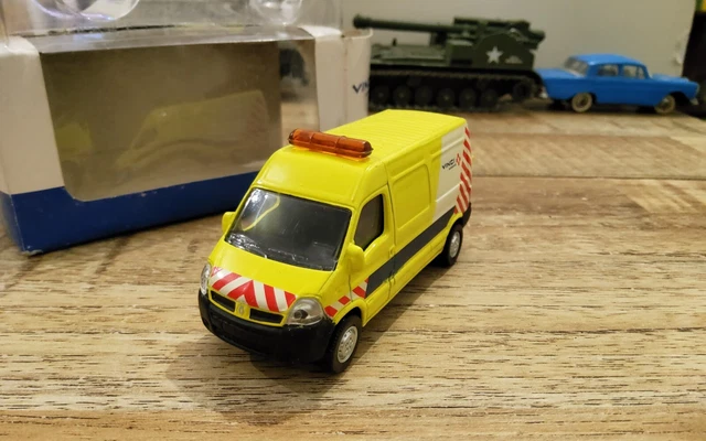 voiture Renault Master en alliage 1:50, camion de pompiers, coffret cadeau véhic voiture Renault Master en alliage 1:50, camion de pompiers, coffret cadeau véhic