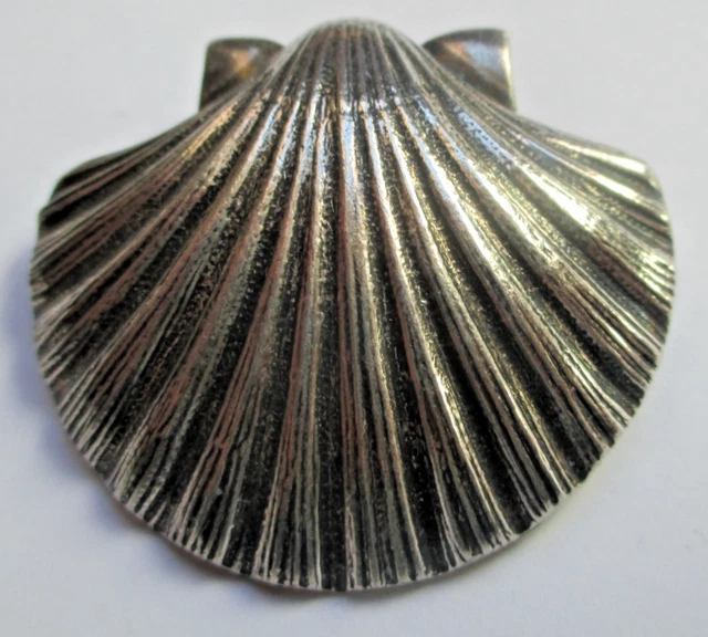 Grande Broche Bouclier Vintage En Bronze Doré Gravé - Bijou Ancien - Parfait état