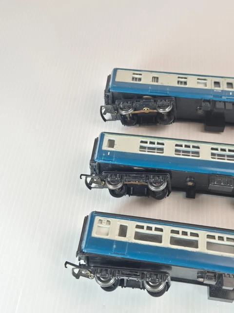 RAKE OF 3 Tri-ang Hornby R724 OO BR Mk1 Corridor Passenger Coach Models ...