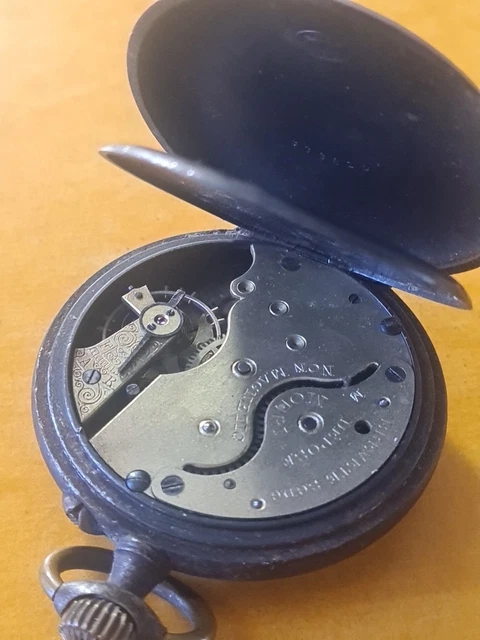 Montre Bracelet Homme Mécanique à Remontage Manuel – Boîtier Acier – Pièce Pour Réparation (axe Balancier Cassé)