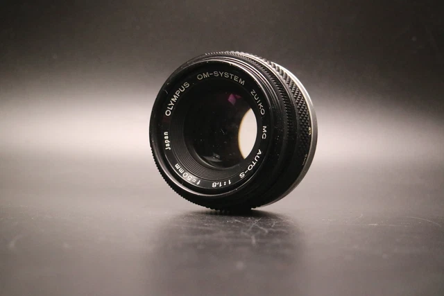 Appareil Photo Olympus PEN-FT Demi-Cadre Argenté + Objectif 40mm F/1.4 - Japon