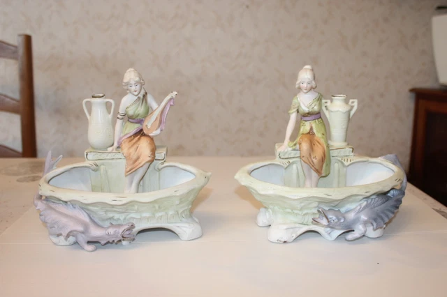 jardinières vide poche en porcelaine biscuit polychrome Germany