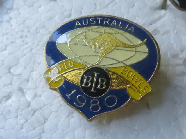 Collectable AUSTRALIA WORLD BOWLS 1980 BOWLING  CLUB  badge