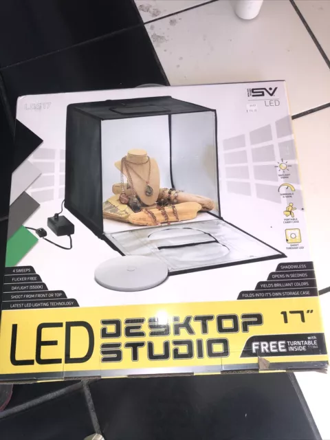 Smith-Victor LED Desktop Studio 17" 402085 LDS17 E6