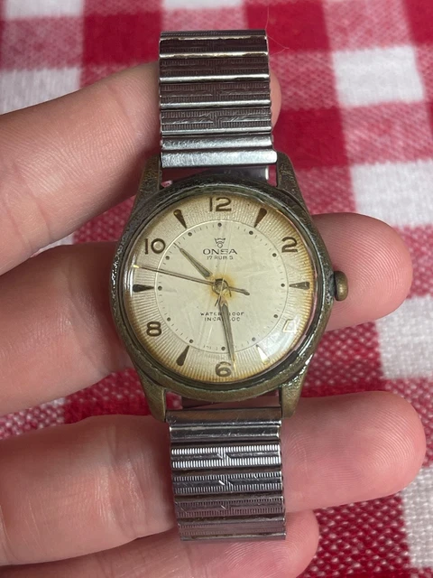 Montre Vintage Création Suisse 21 Rubis, Acier Inox, Cadran Argenté - Occasion, Pile à Changer