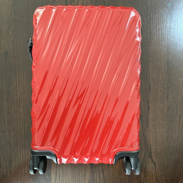 TUMI 19 Degree International Carry On 4 Wheel Expandable Red $750