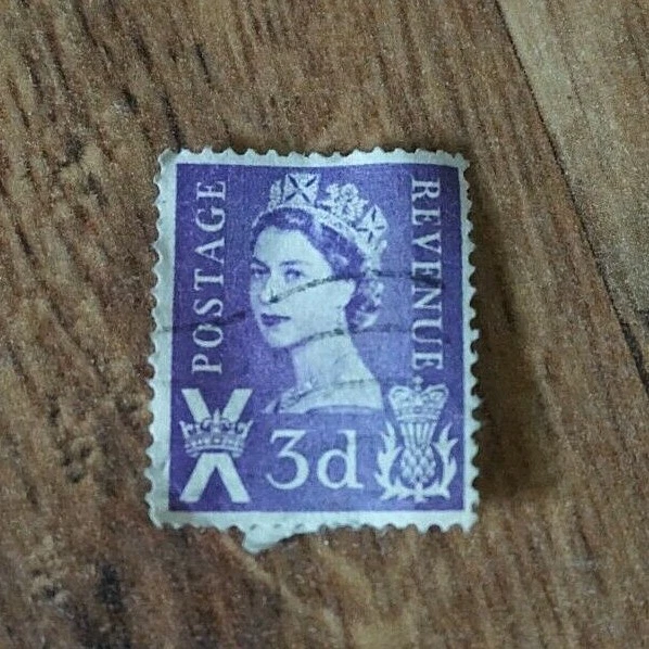 QUEEN ELIZABETH II Stamp 3d Wilding Portrait Purple Postage Revenue