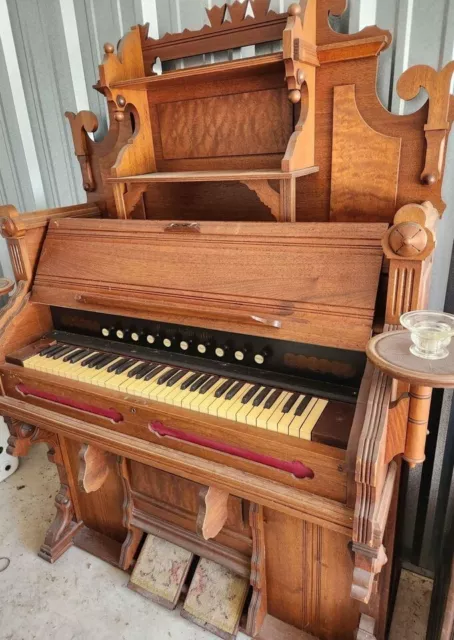 Mason & Hamlin Reed Pump Organ