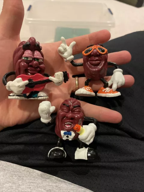 1988 Hardees California Raisins PVC Figure sunglasses Guitar singer Vintage