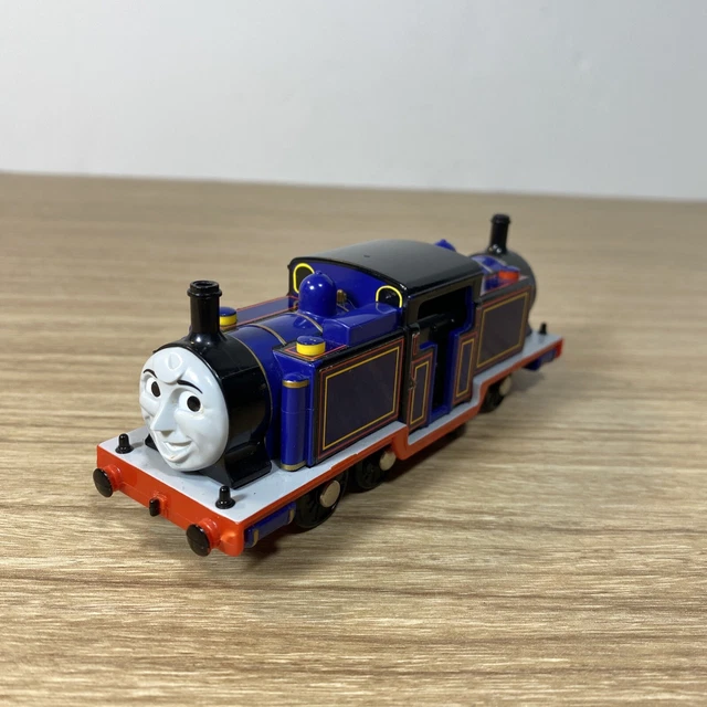 TOMY TRACKMASTER THOMAS & Friends MIGHTY MAC 2005 Not Motorized Two ...