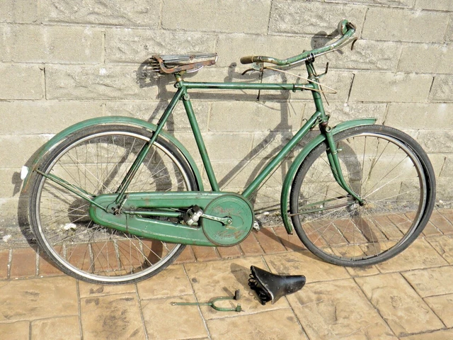 VINTAGE RALEIGH ROAD Bicycle Sturmey Archer 1930's