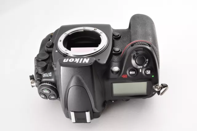 Nikon D700 12.1 MP Digital SLR Zoom Camera Body Black From Japan 9