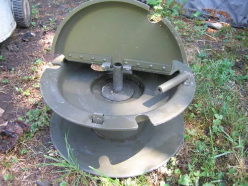 2 Schlauchtrommeln GfK Bundeswehr BW für Schlauch Seil Draht Band Kabel  leer