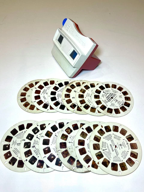 View Master Films VINTAGE 1970S GAF ViewMaster 3D, with 12 Vintage View Master Reels $85. ...