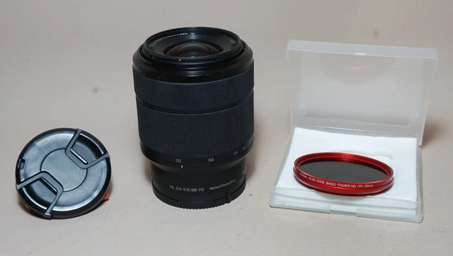 Sony FE 28-70 mm 3.5-5.6 OSS + Extra. 1J. Gewährleistung. Excellent cond + gift