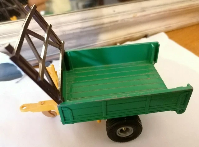 SIKU DEUTZ AVEC REMORQUE FORTUNA A 2 ESSIEUX