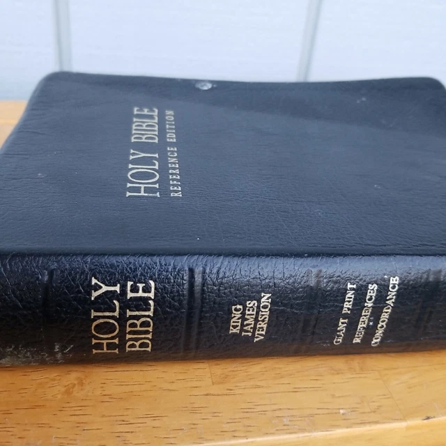 HOLY BIBLE KJV Giant Print Reference Concordance Bible Nelson RED ...