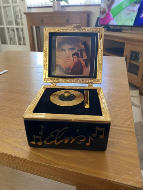 ELVIS PRESLEY - Ardleigh Elliott  Heartbreak Hotel Box / Not working