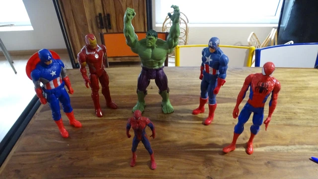 Lot De 9 Figurines Marvel Secret Wars – Comic Spain – Années 90 – Très Bel état