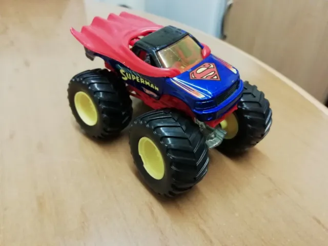 Hot wheels Monster jam truck SUPERMAN #2 1:64