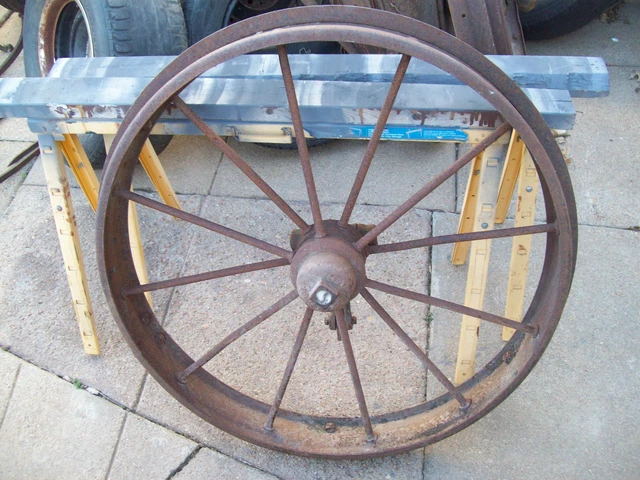 VINTAGE CAST IRON Steel Tractor Wheels Steam Engine HeiderGiles John